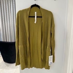 Lululemon - Cashlu Sweater Wrap